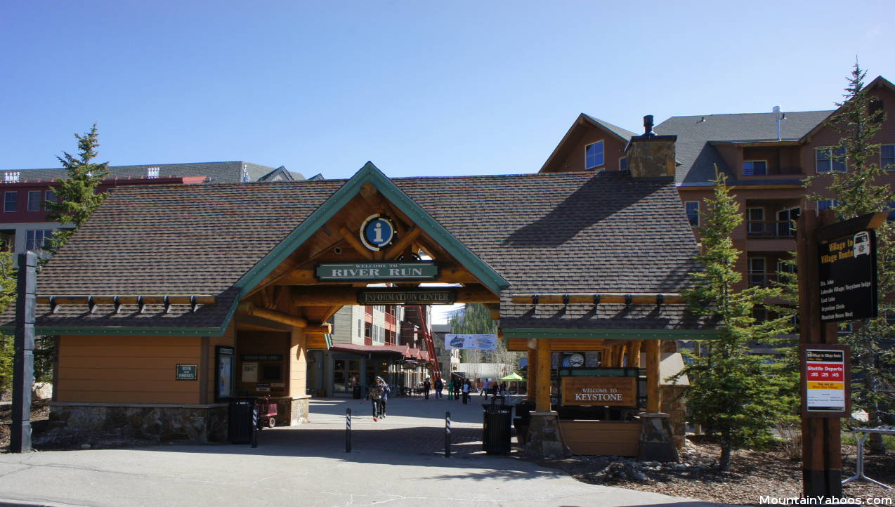 Keystone Village entrance